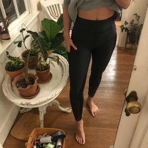 Size 4 lululemon leggings